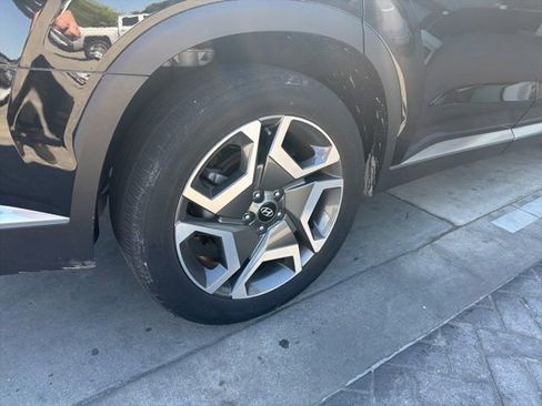 Used 2024 Hyundai Palisade Limited image 4