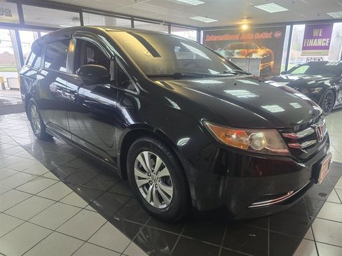 Used 2015 Honda Odyssey EX image 3