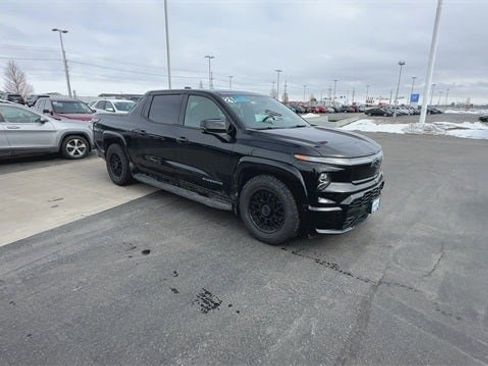 Used 2024 Chevrolet Silverado EV RST image 42