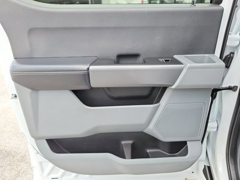 Certified 2025 Ford F250 XLT AWD/4WD image 16