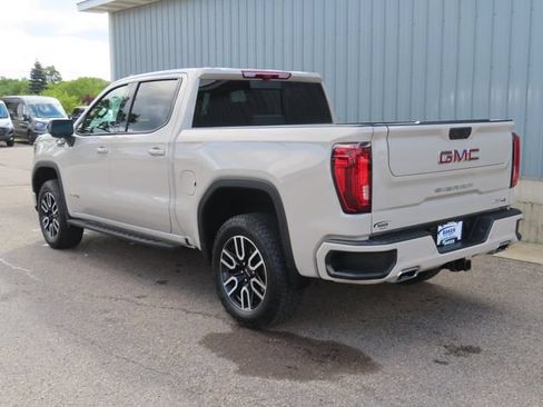 Used 2026 GMC Sierra 1500 AT4 w/ Technology Package AWD/4WD image 9