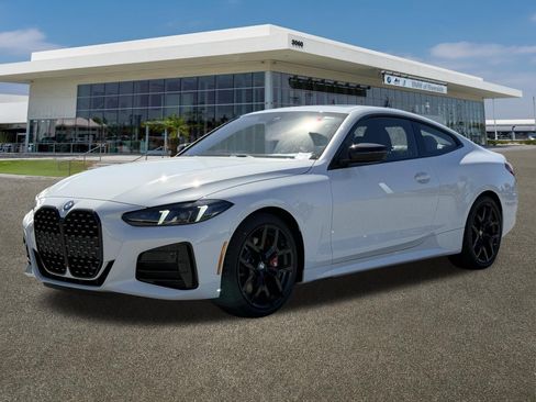 New 2026 BMW 430i Coupe w/ M Sport Package image 5