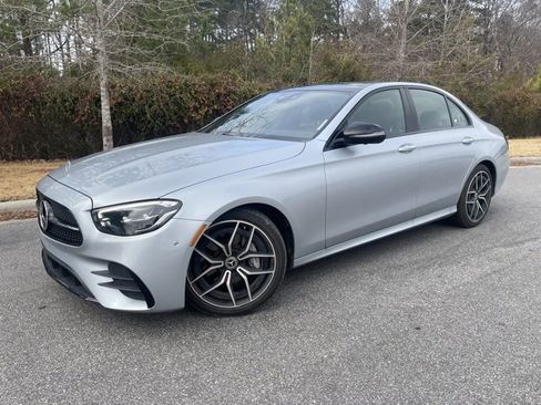 Used 2022 Mercedes-Benz E 350 Sedan image 1
