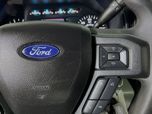 Used 2018 Ford F150 XL w/ Equipment Group 101A Mid RWD image 19