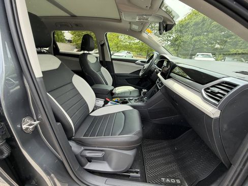 New 2026 Volkswagen Taos SEL AWD/4WD image 28