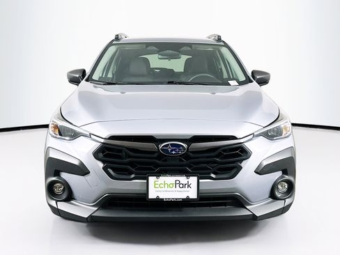 Used 2024 Subaru Crosstrek 2.0i Premium image 2