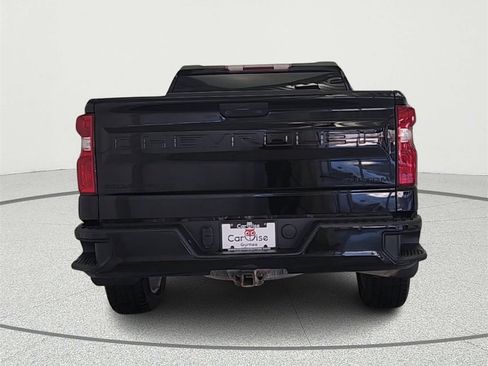 Used 2020 Chevrolet Silverado 1500 Custom w/ Custom Value Package image 6