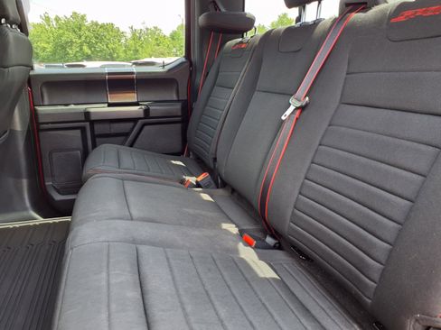 Used 2019 Ford F150 XLT w/ Equipment Group 302A Luxury AWD/4WD image 6