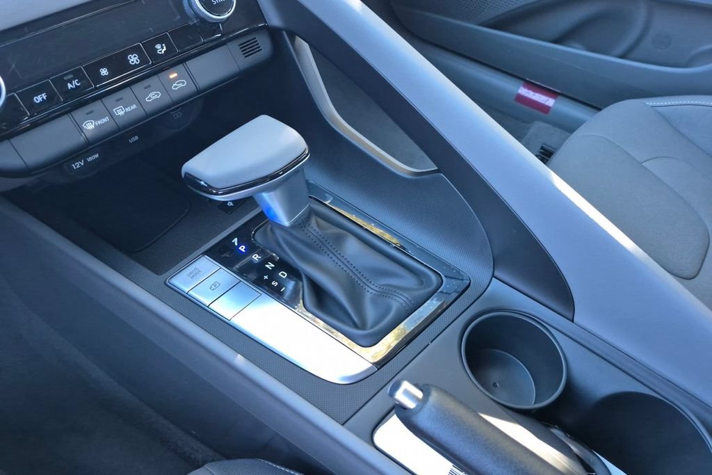 New 2026 Hyundai Elantra SEL Sport FWD image 24