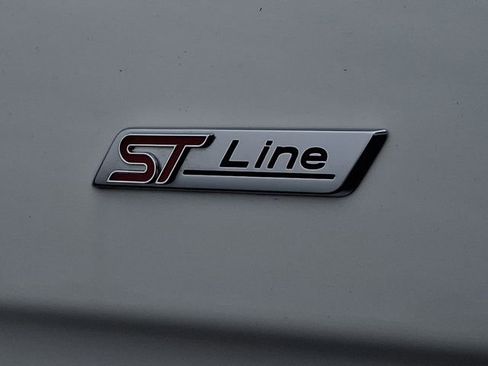 Certified 2022 Ford Edge ST-Line AWD/4WD image 37