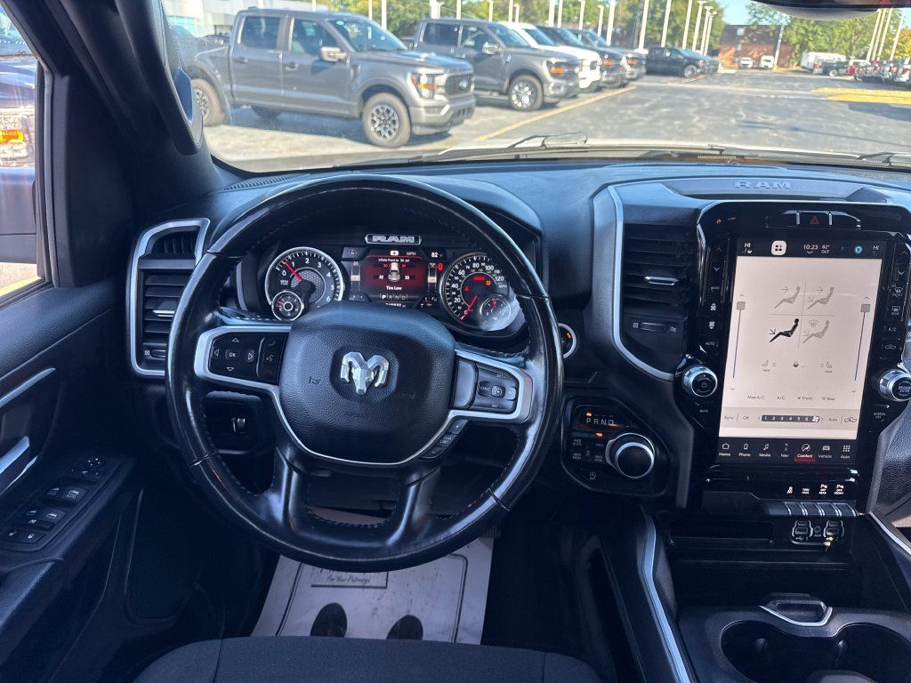 Used 2023 RAM 1500 Big Horn AWD/4WD image 24