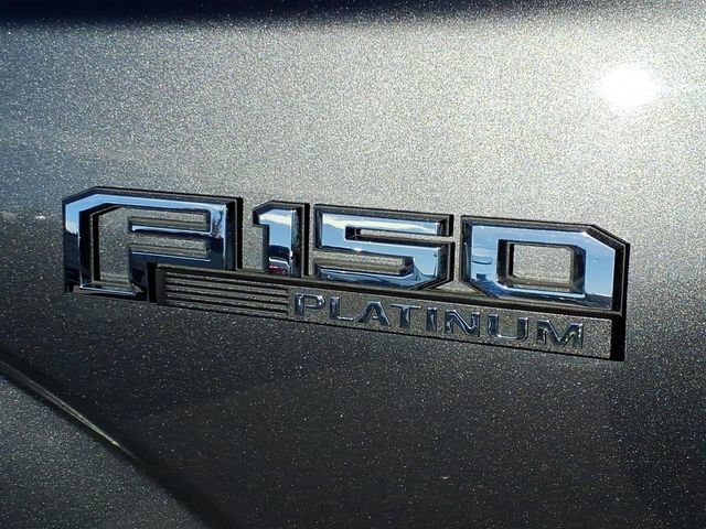 Used 2019 Ford F150 Platinum w/ Equipment Group 701A Luxury AWD/4WD image 9