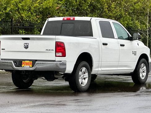 Used 2023 RAM 1500 Classic SLT w/ Trailer & Traction Group image 4