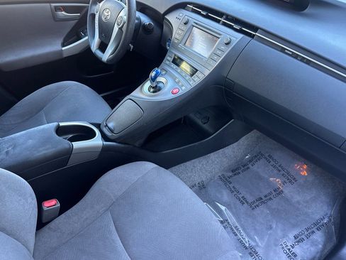 Used 2014 Toyota Prius Three FWD image 20