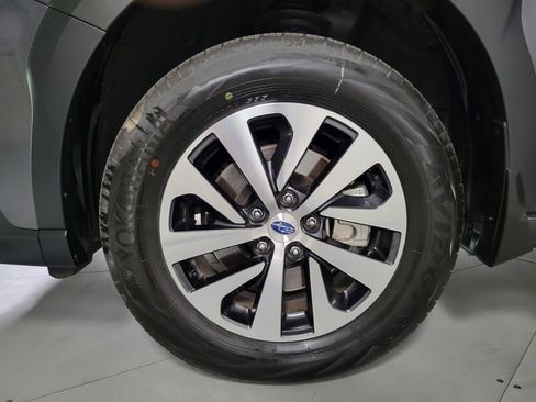 Certified 2025 Subaru Outback Premium image 12