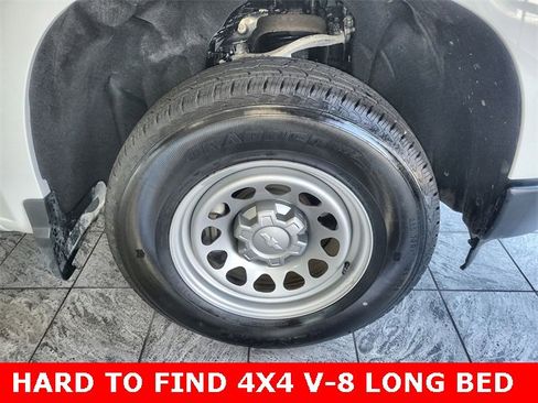 Used 2025 Chevrolet Silverado 1500 W/T w/ Trailering Package image 10