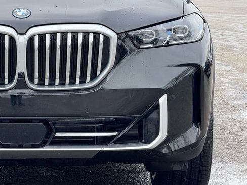 Certified 2024 BMW X5 xDrive50e w/ Premium Package image 12