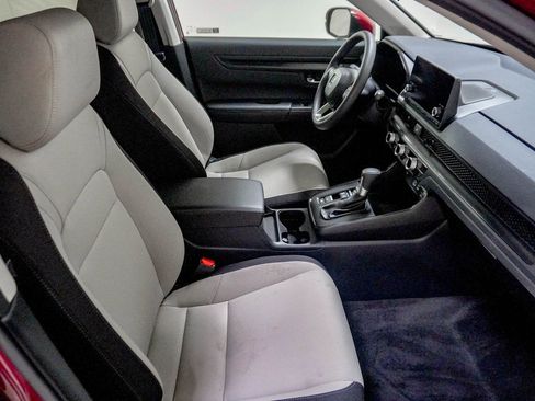 Certified 2025 Honda CR-V EX image 30