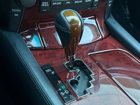 Used 2007 Lexus LS 460 L image 18