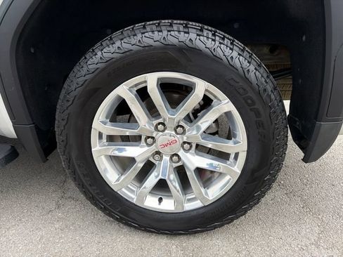 Used 2019 GMC Sierra 1500 SLT AWD/4WD image 31