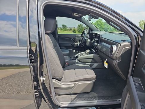 New 2026 Chevrolet Colorado LT w/ Advanced Trailering Package RWD image 28