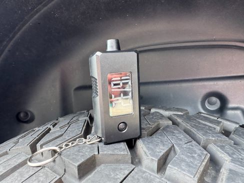 Used 2025 Jeep Wrangler Sport AWD/4WD image 58