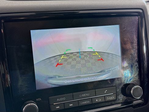 Used 2023 Nissan Frontier SV w/ SV Convenience Package image 22