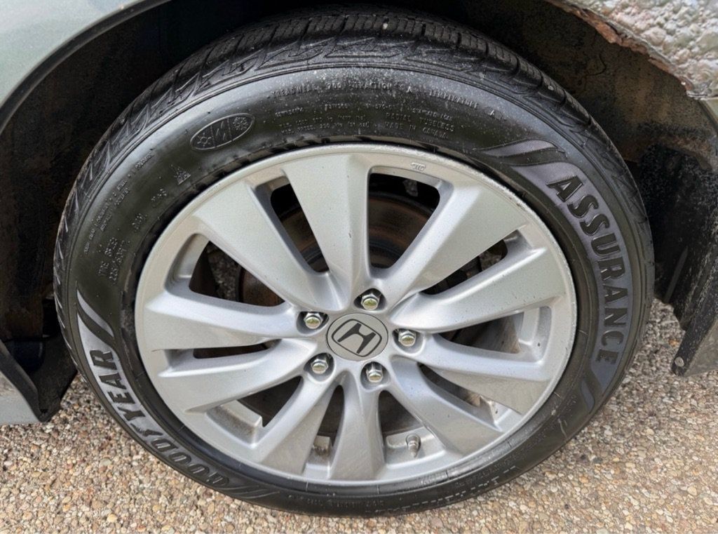 Used 2012 Honda Accord EX image 18