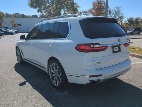 Used 2020 BMW X7 xDrive40i w/ Cold Weather Package image 7