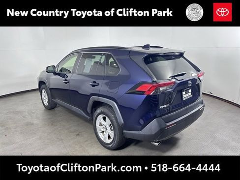 Used 2019 Toyota RAV4 XLE image 5