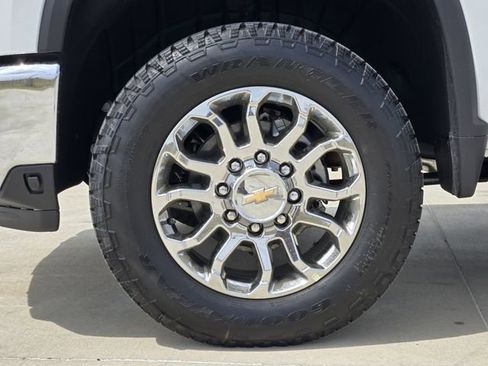 New 2026 Chevrolet Silverado 2500 LTZ w/ LTZ Premium Texas Edition AWD/4WD image 8