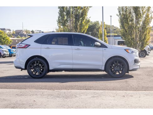 Used 2022 Ford Edge ST-Line AWD/4WD image 2