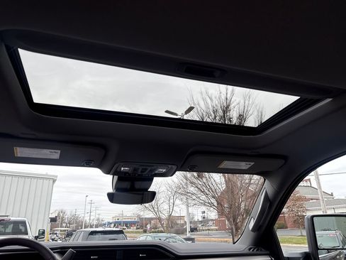 New 2025 GMC Sierra 2500 Denali w/ Denali Reserve Package image 50