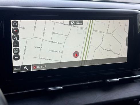 Used 2022 Kia Carnival SX image 14