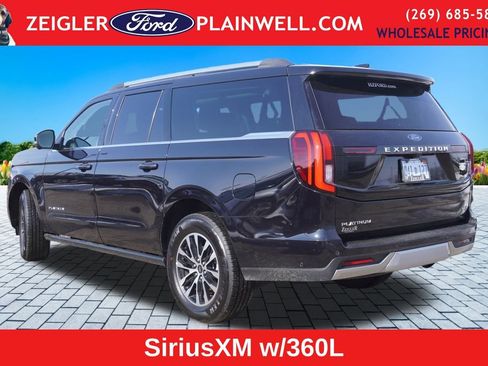 Used 2025 Ford Expedition Max Platinum image 3