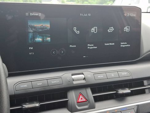 Certified 2025 Kia K4 FWD image 17