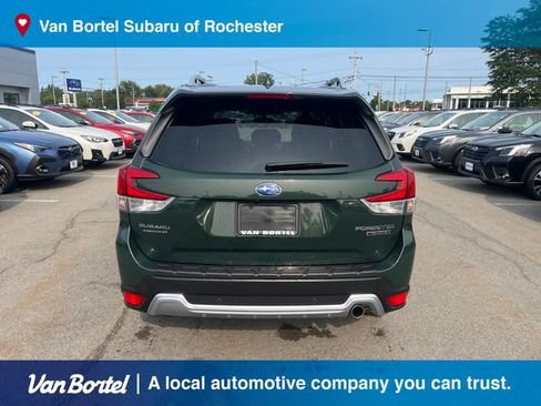 Certified 2024 Subaru Forester Touring AWD/4WD image 4