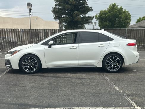Used 2020 Toyota Corolla SE image 7