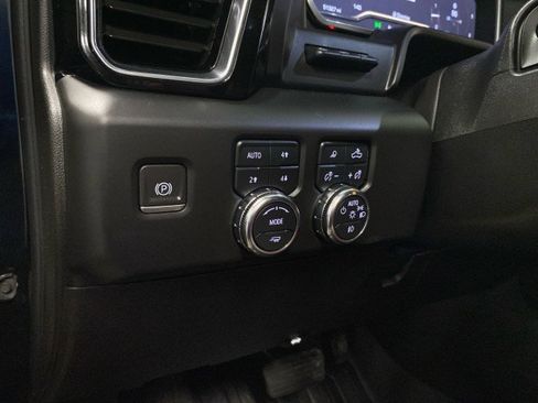 Used 2024 GMC Sierra 2500 Denali Ultimate image 20