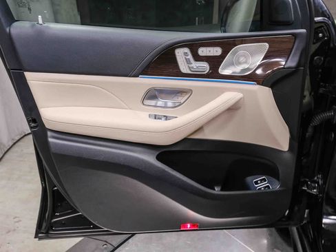 Certified 2024 Mercedes-Benz GLE 450e 4MATIC image 27