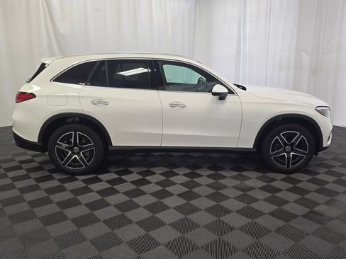 New 2026 Mercedes-Benz GLC 300 4MATIC image 7