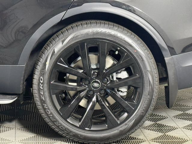 Used 2026 Land Rover Discovery S AWD/4WD image 14