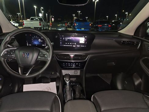 Used 2024 Buick Encore GX Avenir w/ Avenir Technology Package image 13