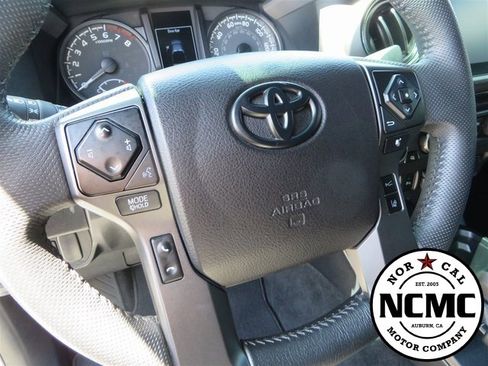 Used 2021 Toyota Tacoma TRD Sport image 43