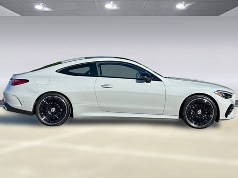 New 2026 Mercedes-Benz CLE 300 4MATIC Coupe image 8