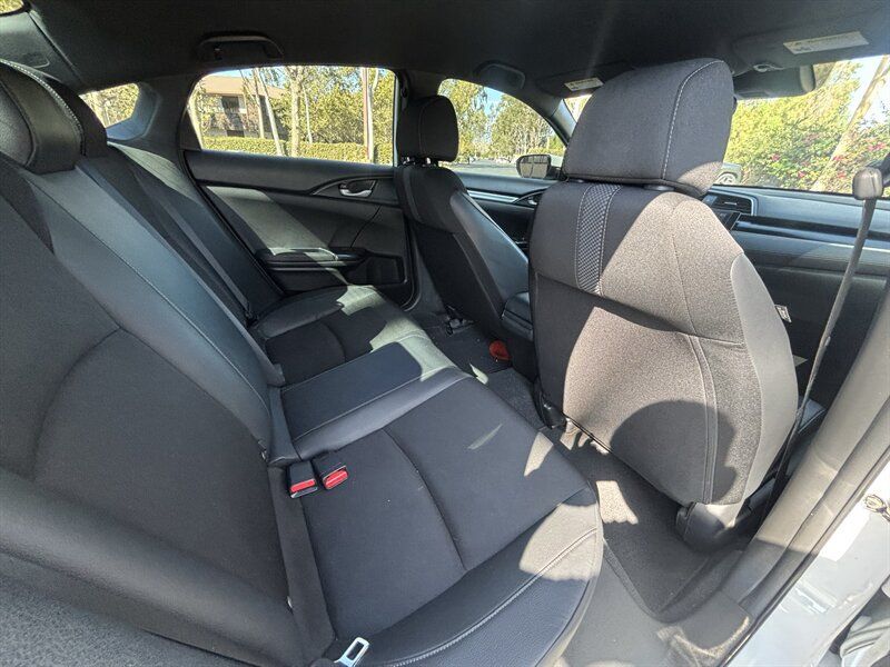 Used 2021 Honda Civic Sport image 12