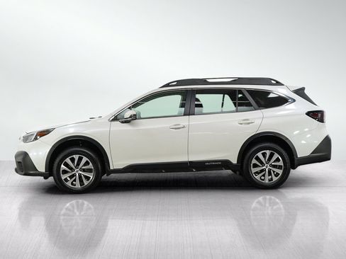 Used 2020 Subaru Outback Premium AWD/4WD image 2