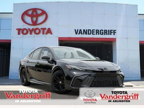 Certified 2025 Toyota Camry SE w/ Multimedia Upgrade Package FWD image 1