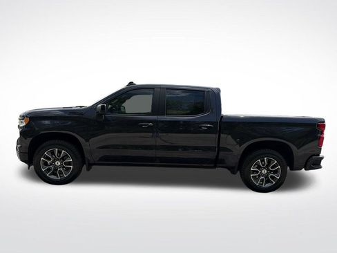 Used 2023 Chevrolet Silverado 1500 RST AWD/4WD image 2