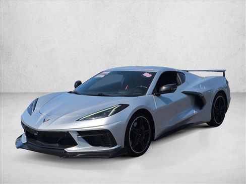 Used 2020 Chevrolet Corvette Stingray Premium Cpe w/ 3LT Preferred Equipment Group RWD image 4